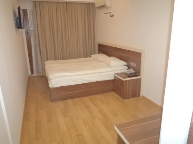 Merkez Otel İzmir Luaran gambar