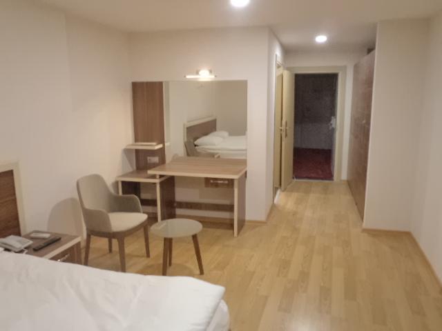 Merkez Otel İzmir Luaran gambar