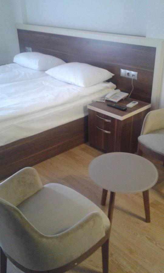 Merkez Otel İzmir Luaran gambar